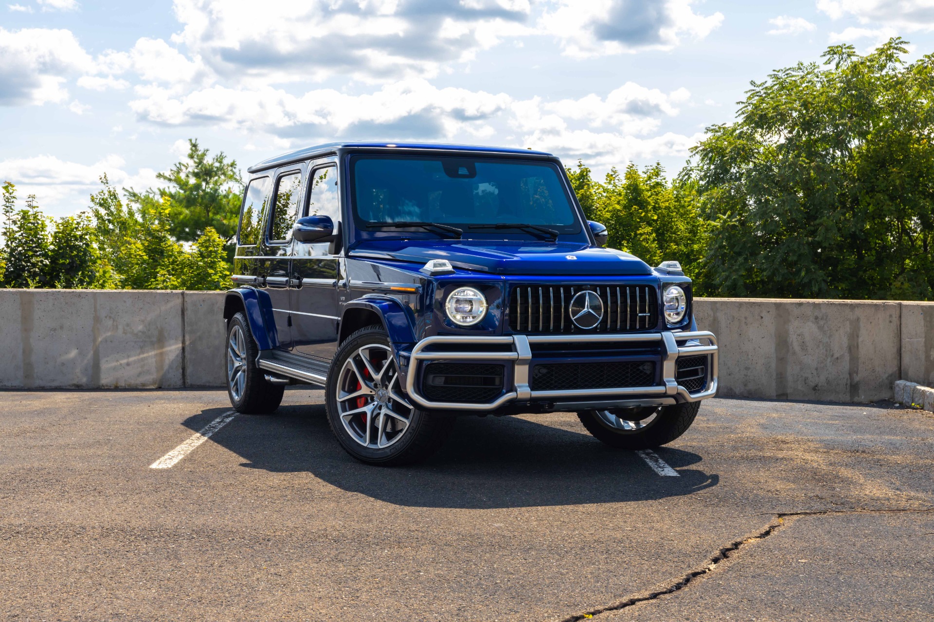 Mercedes Benz G 63 AMG Mystic blue bright Full leather red black
